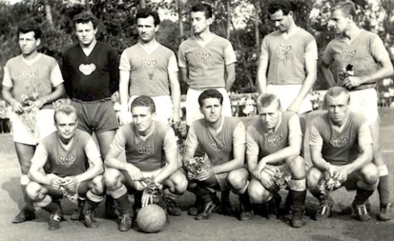 Cea mai detestata echipa din tara si-a cumparat locul in Liga a II-a. Steaua ar fi patit la fel, dar a salvat-o istoria!_3