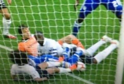 OFICIAL! Federatia engleza cere introducerea tehnologiei in fotbal dupa golul FANTOMA dat de Chelsea! Furia jucatorilor de la Tottenham: