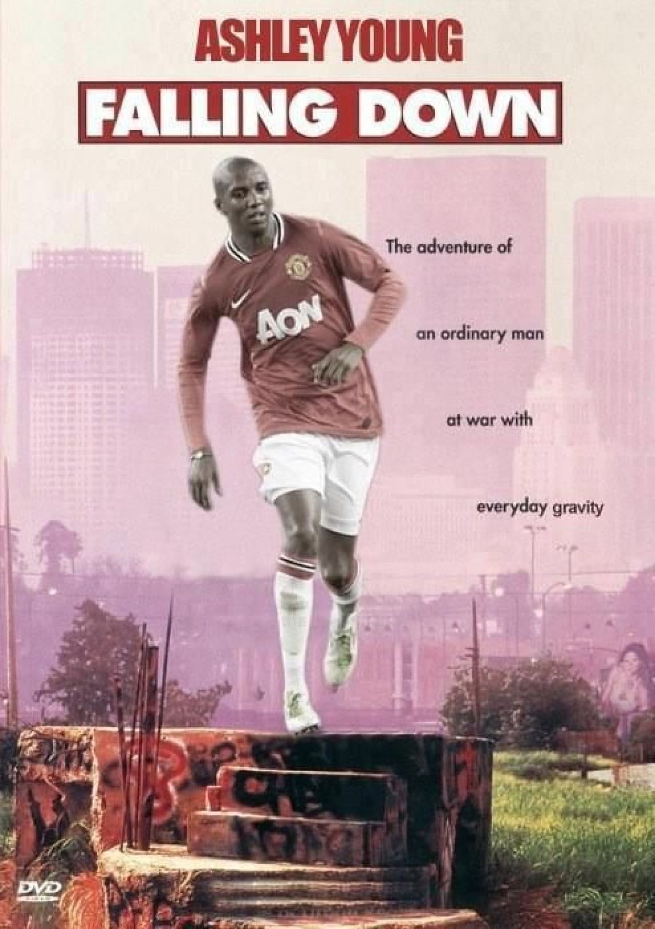 VIDEO! A fost impuscat Ashley Young la ultimele meciuri ale lui United? :) Fanii il iau la misto pe jucatorul lui United! Ce sport a devenit interzis in Anglia:_3