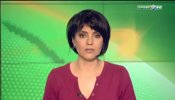 Laser, frate! D-asta i-au furat ghetele lui Ronaldo in Germania! Au crezut ca sunt ultimul model aparut! 3 stelisti sunt banuiti de furt :)