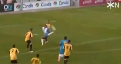 Ronaldo si Messi viseaza de-o VIATA sa dea un gol asta! Pustiul care a ajuns ZEU la Barcelona dupa un gol MONDIAL! VIDEO GENIAL