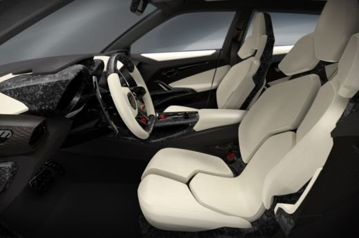 FOTO Primele imagini cu SUV-ul TURBAT pregatit de Lamborghini! Cum arata bijuteria de 600 de cai!_8