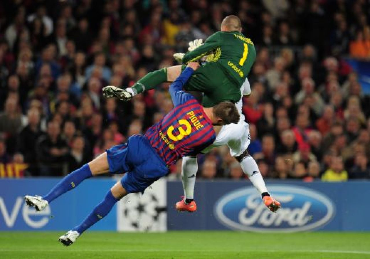 Moment HORROR pe Camp Nou! Toata lumea s-a temut de inca o TRAGEDIE in fotbal! Secunde de groaza pentru Pique_3
