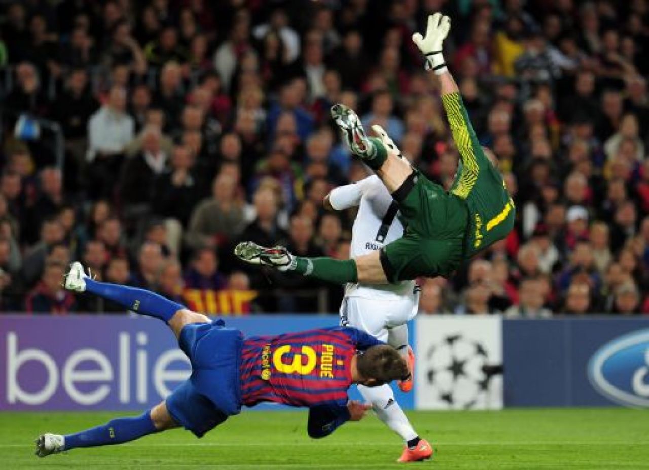 Moment HORROR pe Camp Nou! Toata lumea s-a temut de inca o TRAGEDIE in fotbal! Secunde de groaza pentru Pique_4