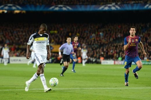 SFARSIT de EPOCA! Barca 2-2 Chelsea! Torres inscrie golul de 50 de milioane si o califica pe Chelsea in finala Ligii! Messi a ratat penalty_12