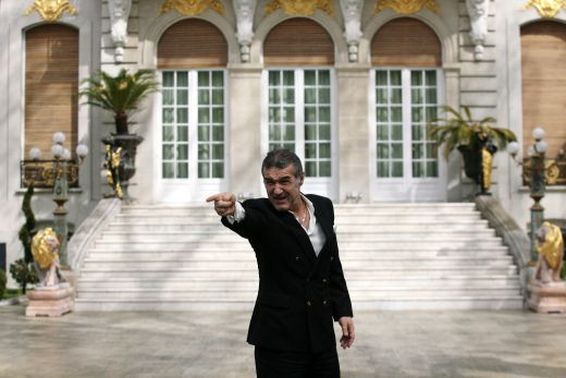 Cifrele care l-au ingrozit pe Gigi: La o parte, tata, am de pregatit un meci Cu cine sta Gigi pe telefon de 4 zile si face echipa: