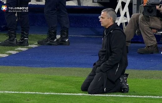 Ronaldo l-a INGENUNCHIAT pe Mourinho la 11 metri! Reactia antrenorului dupa eliminarea din Liga! Ce spune despre CR7!