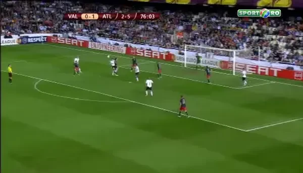 VIDEO: Capitanul lui Atletico Madrid rateaza finala de la Bucuresti! Faza NEBUNA care s-a terminat cu o bataie: