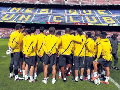 Guardiola i-a tinut pe jucatori O ORA in sedinta, pentru a-si lua adio! Care sunt cele DOUA MOTIVE pentru care a renuntat la Barcelona: