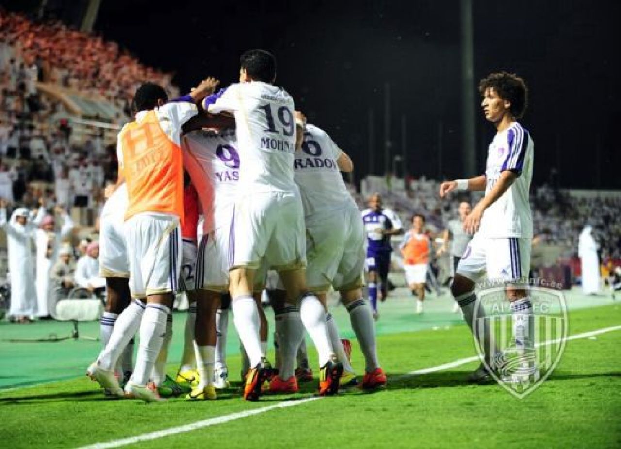 SUPER FOTO: Petrecere MONSTRU pentru Olaroiu si Radoi! 100.000 de oameni sunt la picioarele lor dupa un titlu istoric_75