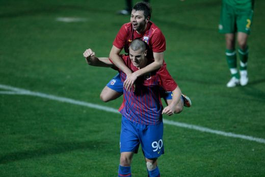 BOMBA inainte de derby! Steaua l-a pierdut pe Nikolic: s-a transferat la Rapid! Cat ii plateste Copos lui Iancu pentru mutare