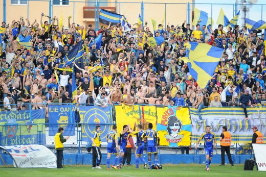 Boudjemaa face senzatie in Liga 1, dubla inainte de meciul cu Steaua! Petrolul 3-1 Mioveni