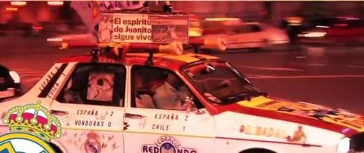 VIDEO: Unul dintre cele mai mari SIMBOLURI ale Romaniei a facut SHOW la Madrid dupa ce Real a luat titlul! Cu cine s-au trezit fanii Realului langa ei