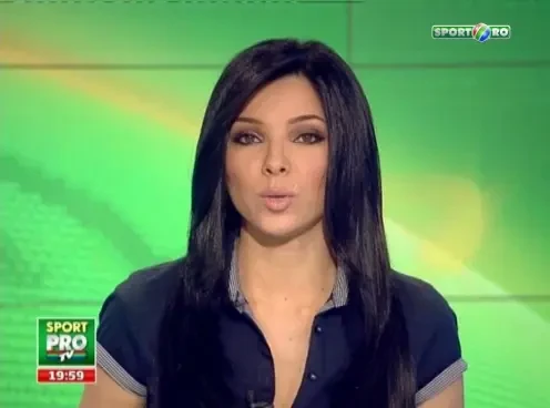 VIDEO! RAZBOI la finala Europa League! Sandu si Dragomir, atacati de catre fani! Mesajul care a aparut peste tot in Bucuresti: