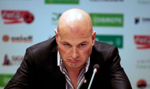 Rapidul a ajuns de RASUL LUMII! Ce lectie de fotbal ii da Paszkany lui Razvan Lucescu: