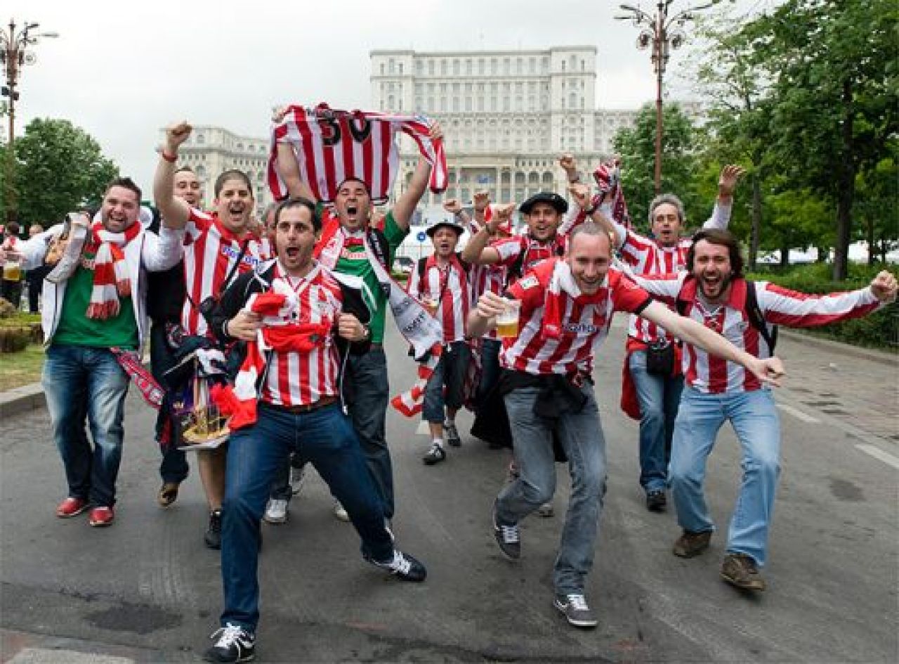 VIDEO Atletico o DISTRUGE pe Bilbao la Bucuresti si cucereste Europa League! Atletico Madrid 3-0 Athletic Bilbao! Falcao, dubla de senzatie! Diego a inscris superb!_1