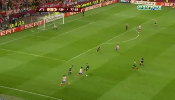 Hagi a jucat pe National Arena! Jucatorul care i-a facut pe romani sa aplaude in picioare dupa o faza GENIALA