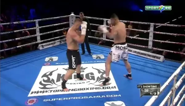 Daniel Ghita a facut SUPER SHOW in Belgia! Vezi cum l-a umplut de pumni pe adversar: