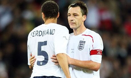 Vestiarul Angliei, pe un butoi cu pulbere! Hodgson, OBLIGAT sa aleaga intre Fredinand si Terry! Decizia care imparte Anglia in doua: