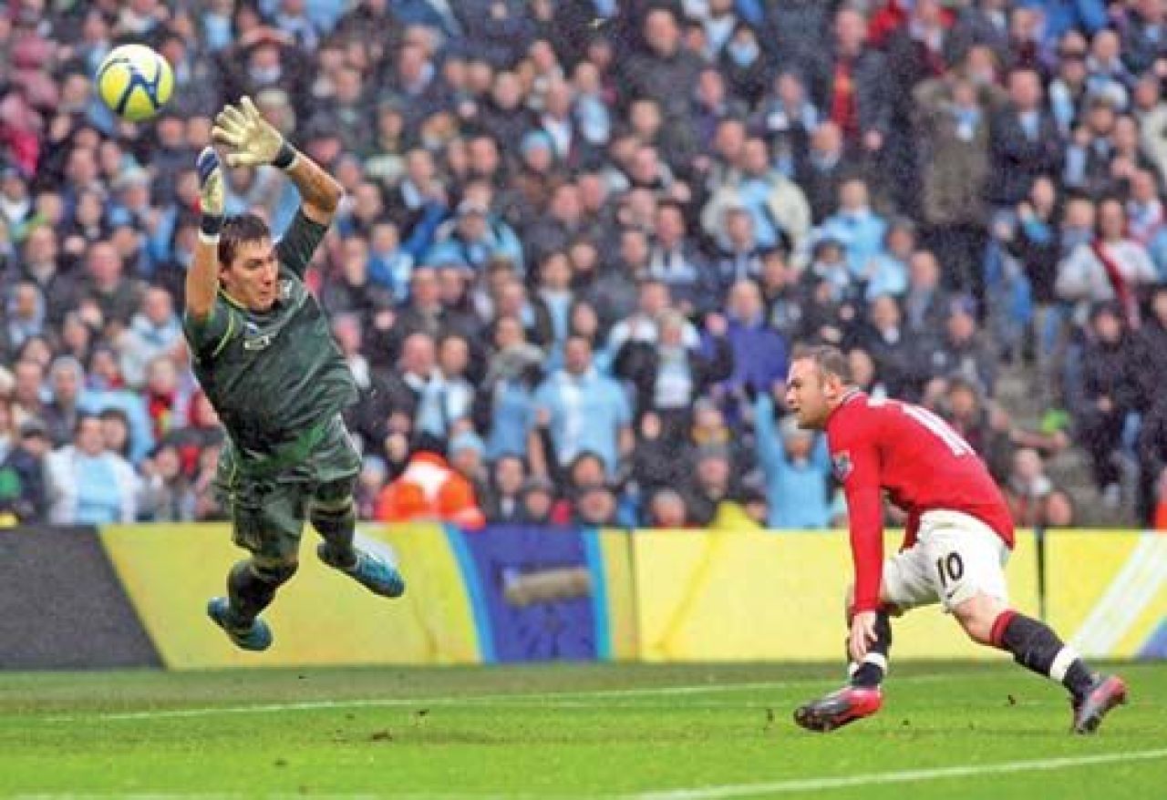 Pantilimon este campion in Anglia! Man City 3-2 QPR, Sunderland 0-1 Man United! City a castigat cu 2 goluri in prelungiri! Vezi fazele celor mai nebune meciuri din istorie:_2