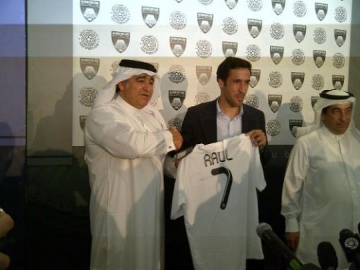 Cat de SADD... Europa a pierdut un jucator URIAS! RAUL a semnat cu fosta echipa a lui Olaroiu! FOTO de la prezentare_3
