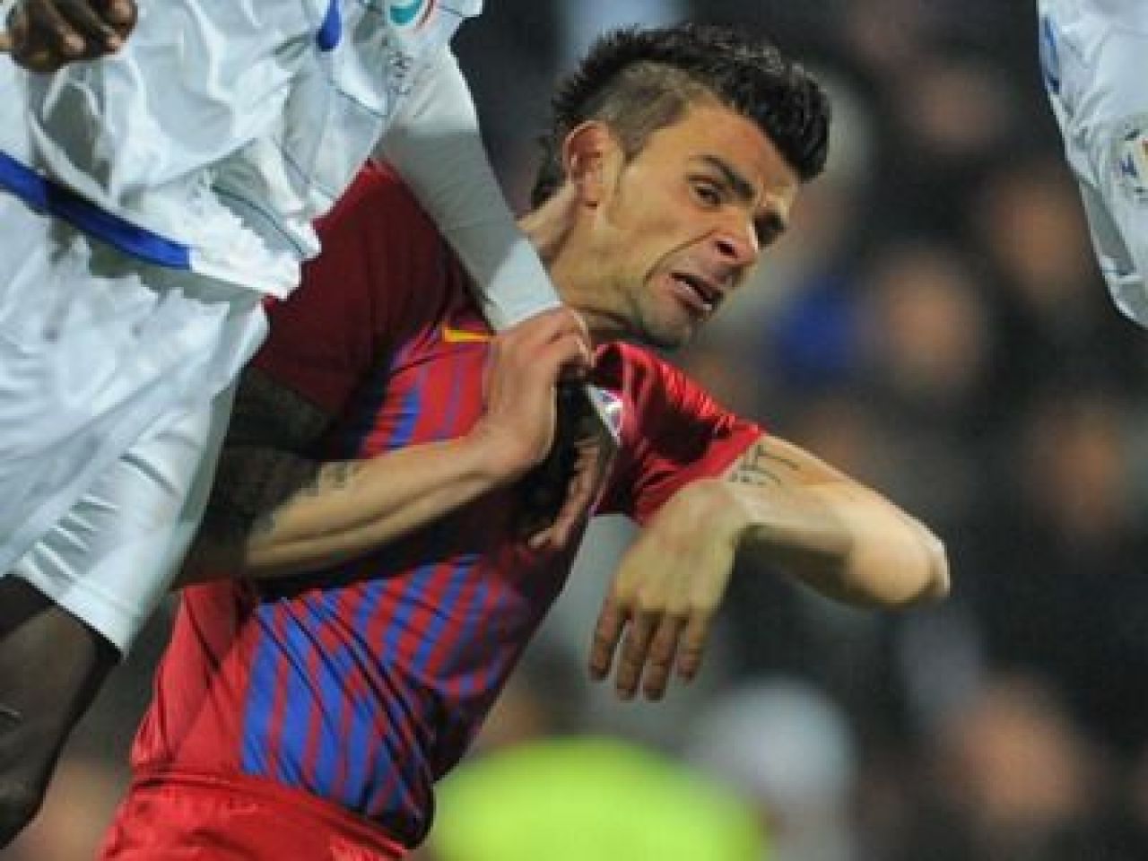 Steaua viseaza la TITLU! Gafe in lant in apararea Stelei si un fundas GOLGHETER! Vezi toate fazele din Brasov 1-2 Steaua:_3