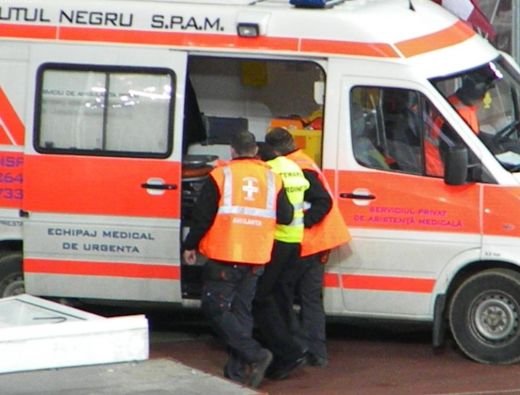 Moment SOCANT la U Cluj - CFR! O petarda i-a explodat in fata unui steward! FOTO_3