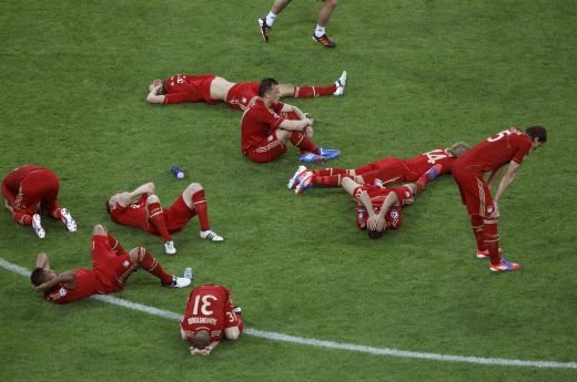 DE-ZAS-TRU! Imaginea IMPRESIONANTA dupa infrangerea care a DISTRUS-O pe Bayern! Blestemul mortal al lui Bayern