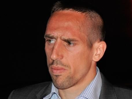 FOTO Robben, certat de NEVASTA dupa meciul cu Chelsea! Cum arata imaginea DISPERARII la Bayern, dupa a doua finala pierduta!_2