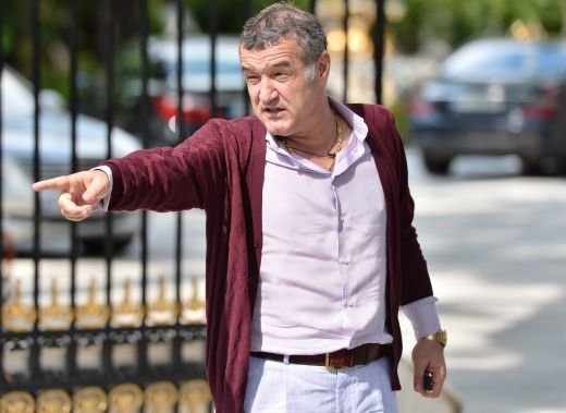 VIDEO! Noul Chiriches a semnat cu Steaua! Mihai Stoica: 