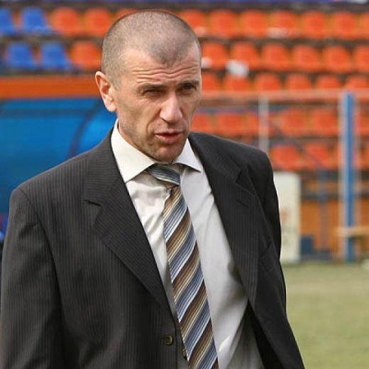 VIDEO! Noul Chiriches a semnat cu Steaua! Mihai Stoica:
