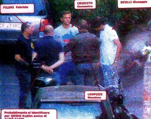 Italia, lovita CRUNT de mafia pariurilor! Doi jucatori de la nationala si un nume URIAS pe lista MIZERIEI! Vieri, anchetat pentru meciuri trucate!_5
