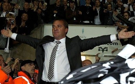 Liverpool l-a ales pe urmasul lui Kenny Dalglish! Inventatorul echipei cu cel mai frumos joc din Premier League vine sa aduca titlul pe Anfield:_3