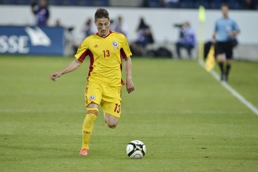 Nu se gandeste la Steaua: "Visez la Mondialul din 2014!" Ce l-au pus Lobont si Rat sa faca dupa golul marcat cu Elvetia - Piti a inchis ochii!