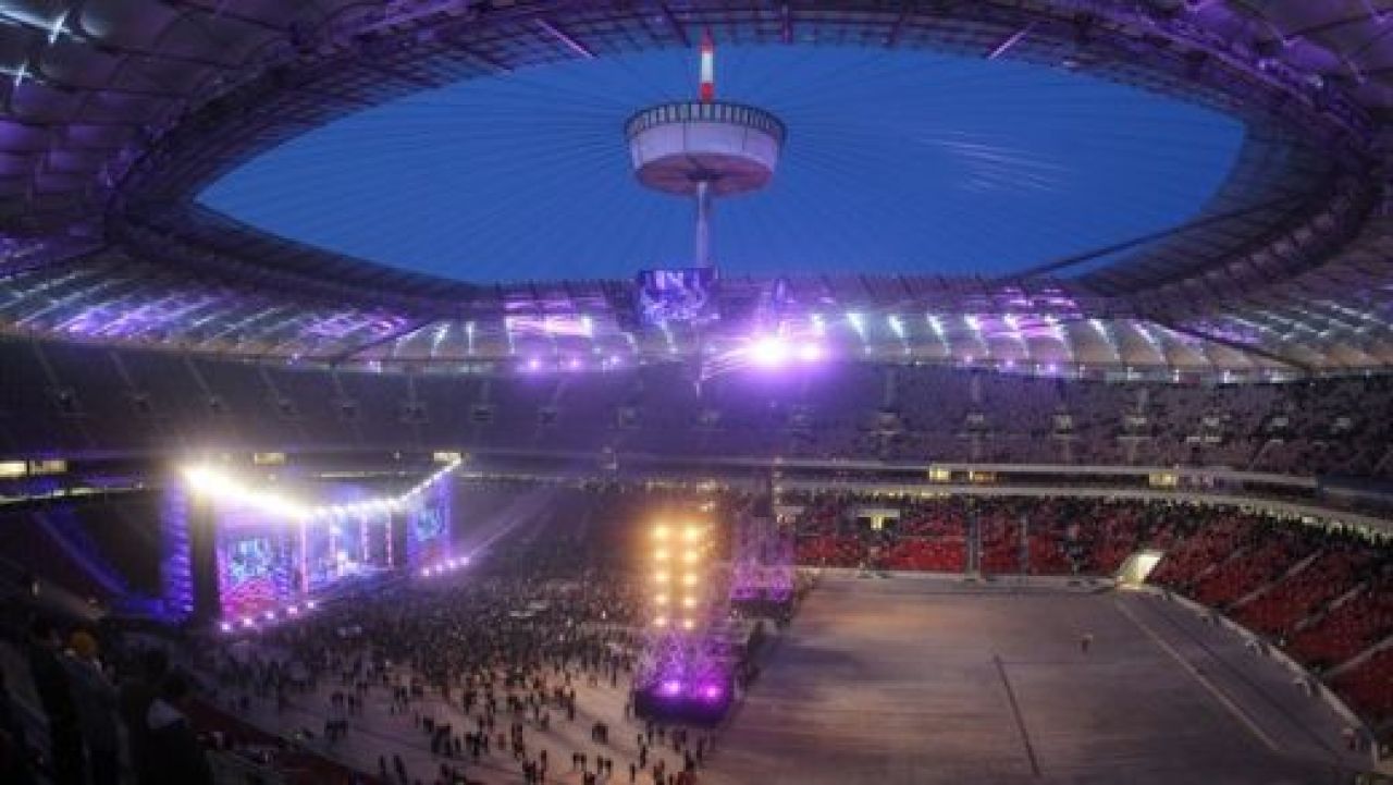 FOTO SUPERB: Cele 8 bijuterii de la Euro! Cine joaca pe ce mai URAT stadion si cum a ajuns Spania sa valoreze cat stadionul pe care joaca_5