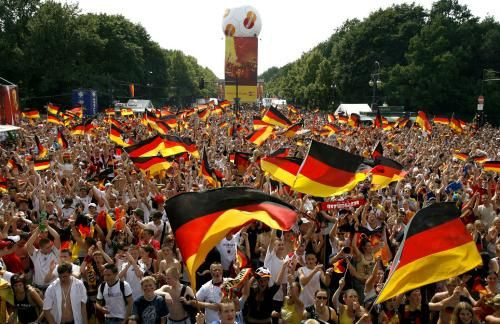 Olanda 1-2 Germania! EXTERMINATI de incredibilul Mario Gomez! Nemtii sunt primii care merg in sferturi! Vezi situatia in grupa B: