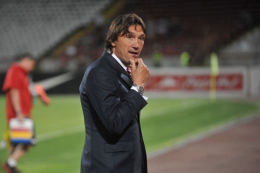 RAZBOI la Dinamo! Borcea il pune cu botul pe labe pe Bonetti! AVERTISMENTUL primit de italian: