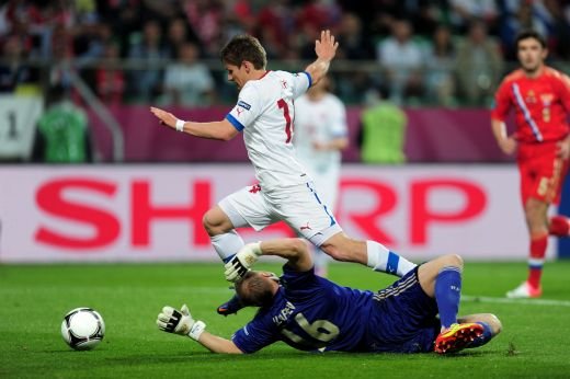 Rusia se bate pentru trofeu, Cehia nu a existat in acest meci: Rusia 4-1 Cehia! Dubla Dzagoev, gol senzational Pavlyuchenko! Vezi golurile 3D!_7
