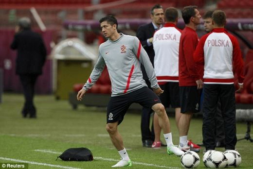 Bursele pot pica in orice moment: United si Real vor sa transfere de la Euro! Care sunt norocosii din nationala Poloniei: