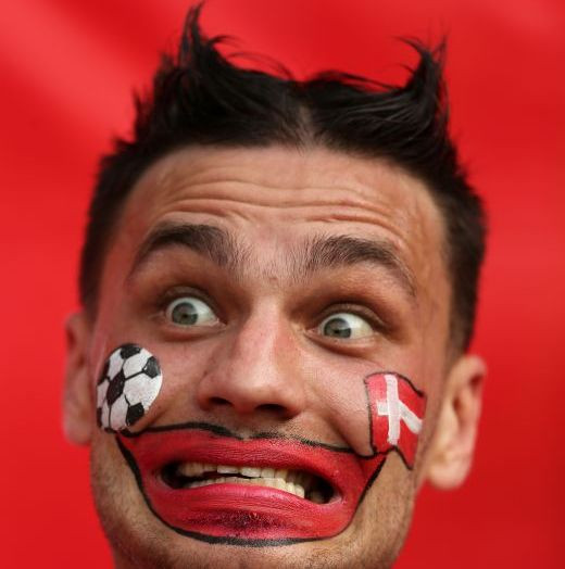 EUROBLOG, ZIUA 2: Piturca a fost in tribune la meciul cu 666 de ratari :) UEFA se uita urat la rusi, Ronaldo a iesit in evidenta cu ceva!_6