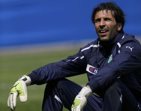 EUROBLOG, ZIUA 2: Piturca a fost in tribune la meciul cu 666 de ratari :) UEFA se uita urat la rusi, Ronaldo a iesit in evidenta cu ceva!_7