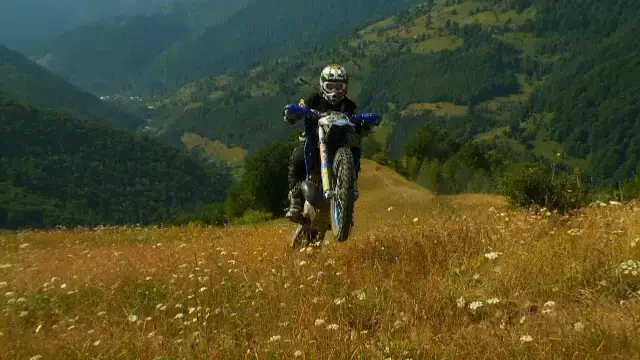 Concurentii de la Romaniacs isi fac deja incalzirea pentru cel mai dur raliu enduro din lume. Vezi cati rideri s-au inscris: