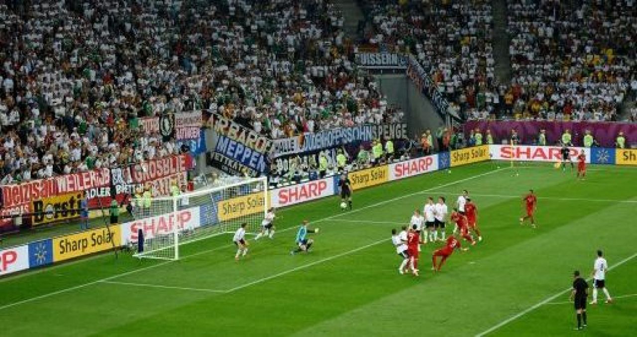 Super Mario a dat lovitura, nationala lui Ronaldo s-a trezit prea tarziu: Germania 1-0 Portugalia! Portughezii au avut doua bare!_7