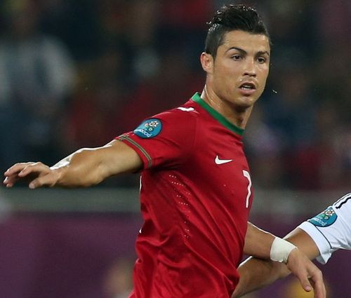 EUROBLOG, ZIUA 2: Piturca a fost in tribune la meciul cu 666 de ratari :) UEFA se uita urat la rusi, Ronaldo a iesit in evidenta cu ceva!_11