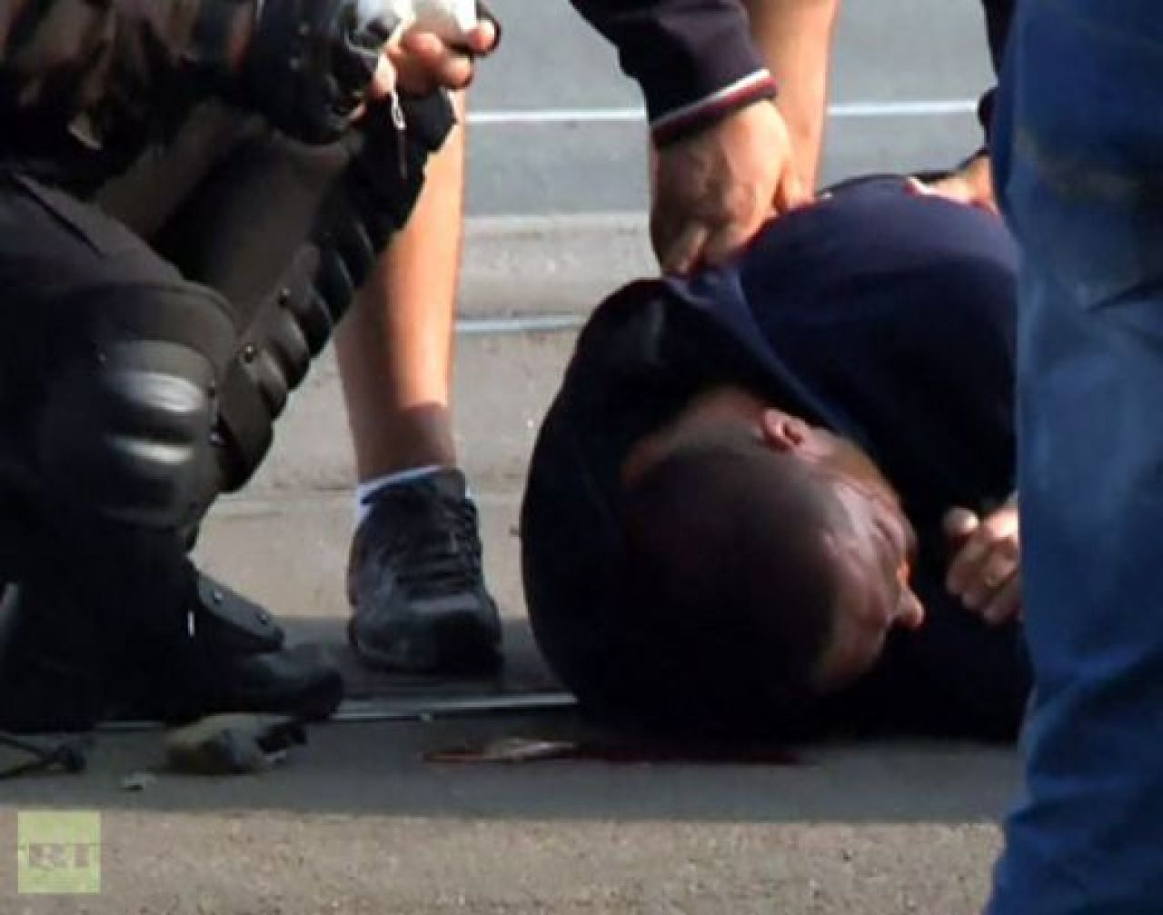 EUROBLOG ZIUA 5 | Violente incredibile in Varsovia: 56 de ARESTARI! Politistii ii cauta in continuare pe huligani!_15