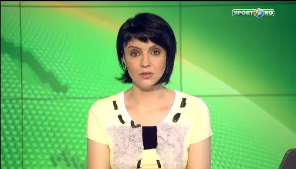 Coreea de Nord s-a incalzit cu nationala feminina a Romaniei! Jucatorii lui Rednic au tras cu ochiul la prietena lui Banel: