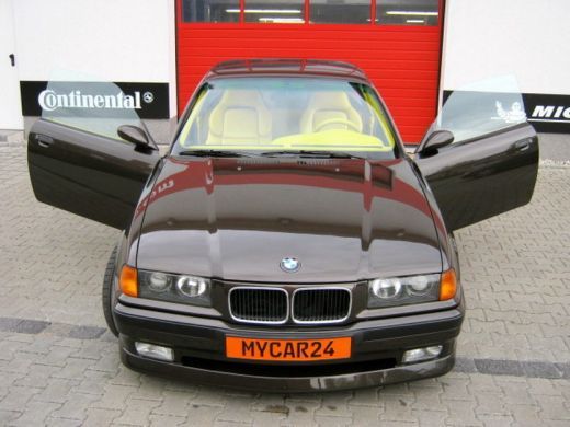 Stim de ce e maro BMW-ul asta! Pentru ca e o masina de...carat!_8