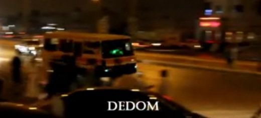 Asta e cel mai tampit sofer de autobuz din lume! S-a distrat cu vietile a ZECI de oameni ca sa faca SHOW la Dubai