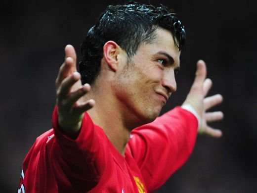 Ronaldo e rege la EURO! Sta intr-un apartament URIAS care costa cat da toata nationala Spaniei pe cazare! De rasfatul asta nici AHMETOV nu are parte!