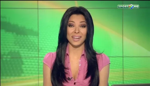 Cum sa dormi la toate meciurile de la EURO 2012? E posibil numai la conditii de 5 stele! Englezii stiu cel mai bine VIDEO